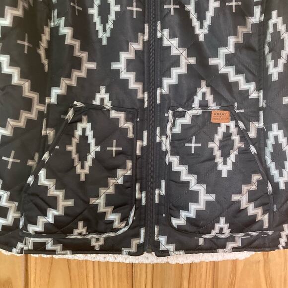 Copied - Ariat Pendleton Reversible Vest Women's Small - Picture 3 of 11